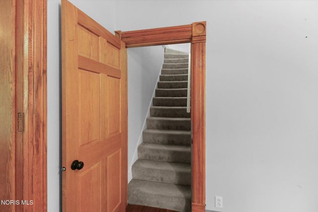 23763 W Front Street, Grand Rapids, OH 43522