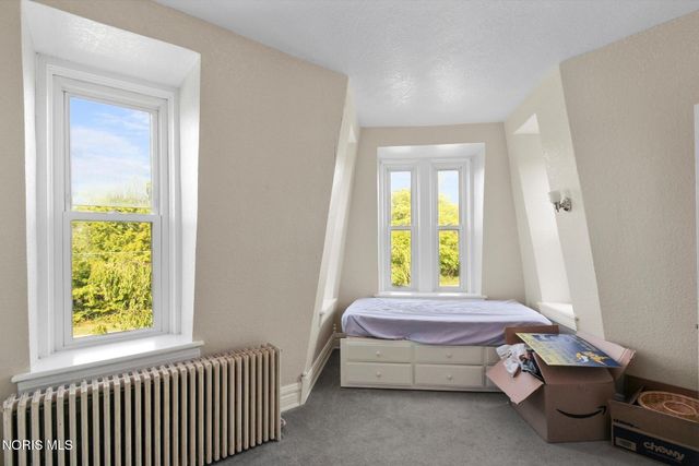 23763 W Front Street, Grand Rapids, OH 43522