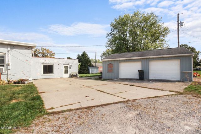 23763 W Front Street, Grand Rapids, OH 43522