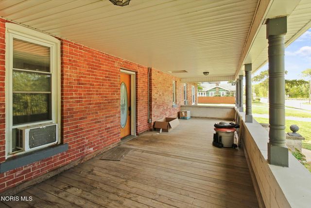 23763 W Front Street, Grand Rapids, OH 43522