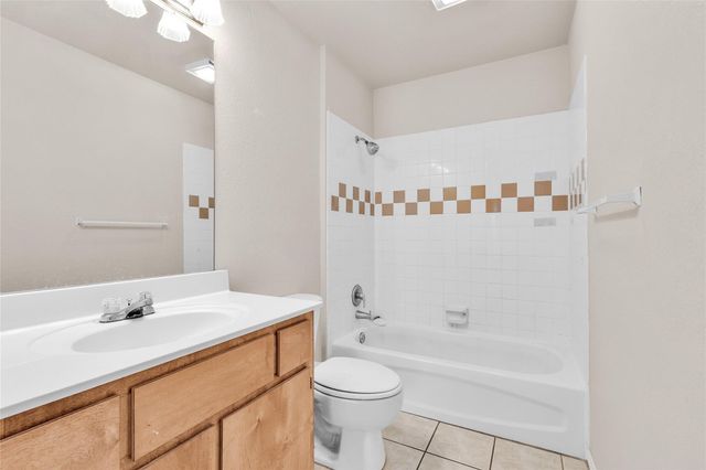 109 Bolero Way, Huntsville, TX 77340