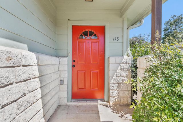 109 Bolero Way, Huntsville, TX 77340