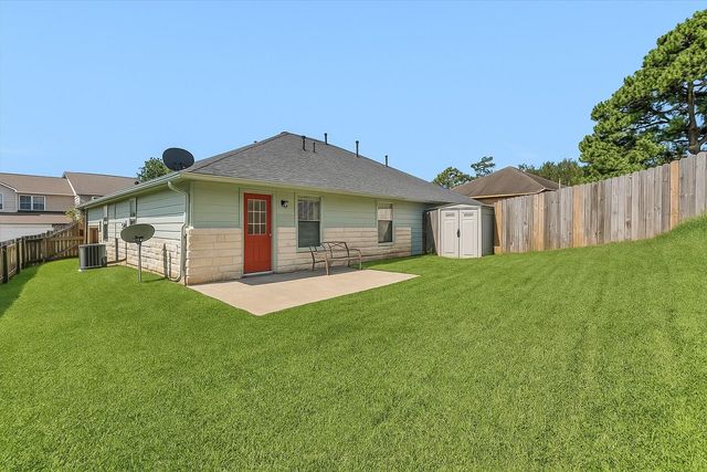 109 Bolero Way, Huntsville, TX 77340