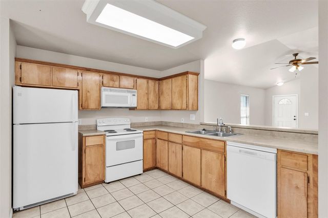 109 Bolero Way, Huntsville, TX 77340