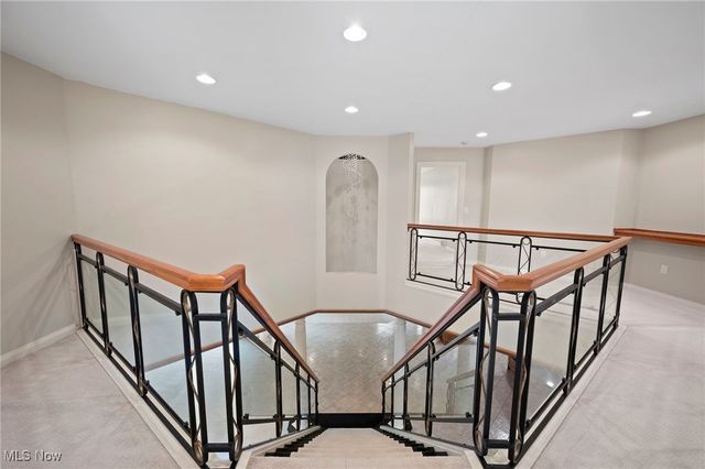 769 Village Trail, Gates Mills, OH 44040