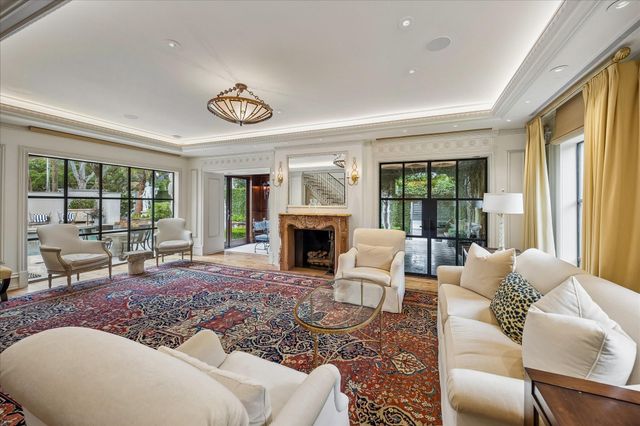 1604 North Boulevard, Houston, TX 77006