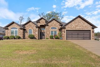 4115 Commonwealth Drive, Bryant, AR 72022