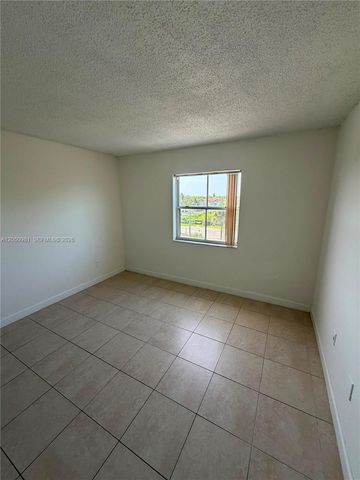 8200 SW 210th Street 303, Cutler Bay, FL 33189