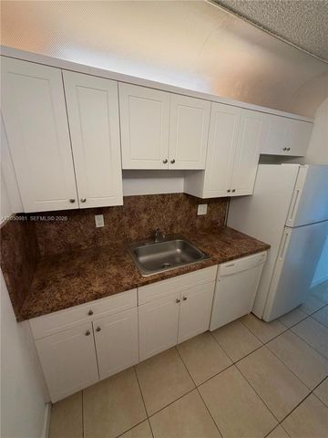 8200 SW 210th Street 303, Cutler Bay, FL 33189
