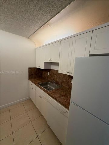 8200 SW 210th Street 303, Cutler Bay, FL 33189