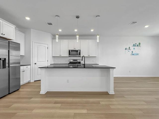2608 Emerson TRL, Leander, TX 78641