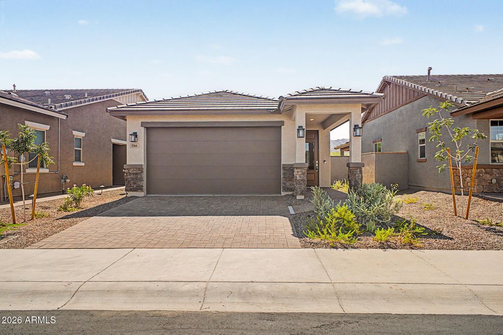5560 N 205TH Lane, Buckeye, AZ 85396 — exterior