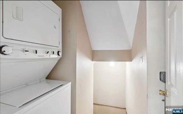 1272 Paddington Road 1272, Mahwah, NJ 07430
