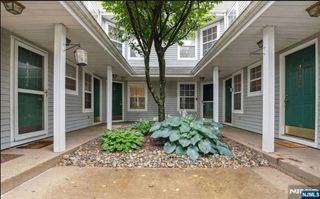1272 Paddington Road 1272, Mahwah, NJ 07430