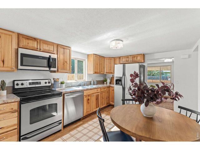 1321 E 5th St, Loveland, CO 80537