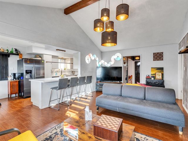 7282 Shady Corners Lane, Houston, TX 77040