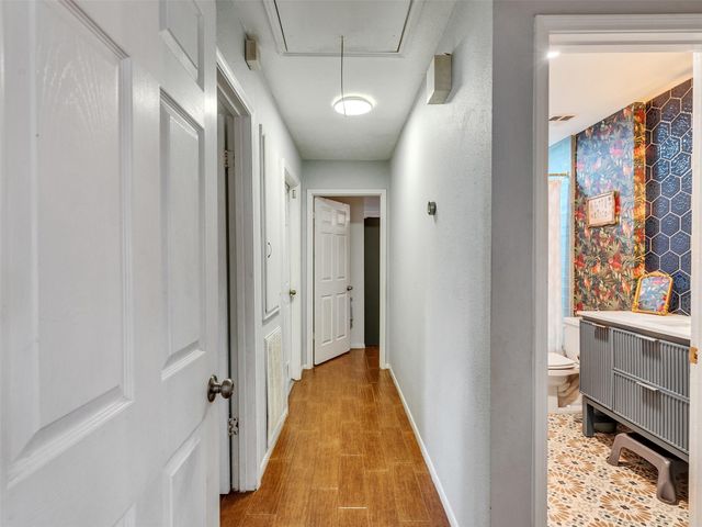 7282 Shady Corners Lane, Houston, TX 77040