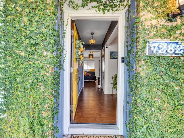 7282 Shady Corners Lane, Houston, TX 77040