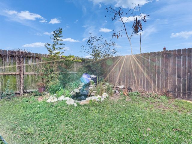 7282 Shady Corners Lane, Houston, TX 77040