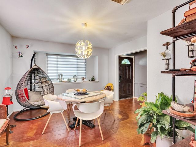 7282 Shady Corners Lane, Houston, TX 77040