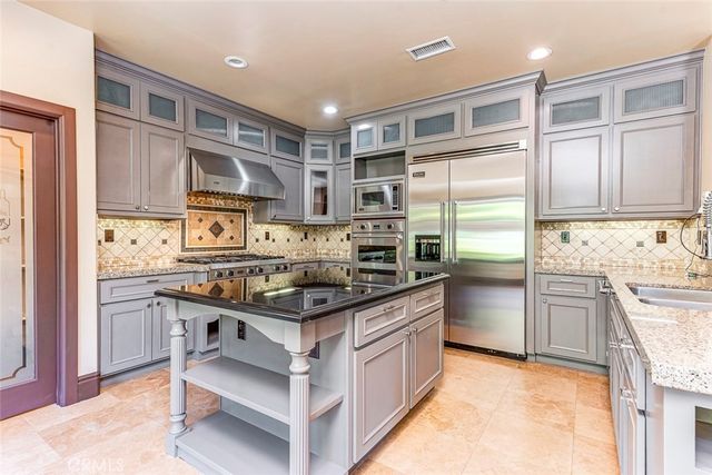 2310 Morelia, Fullerton, CA 92835