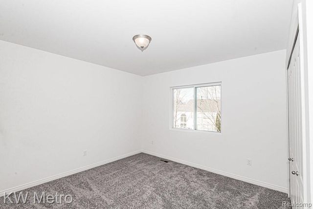 34608 John Bartley Circle, Sterling Heights, MI 48310
