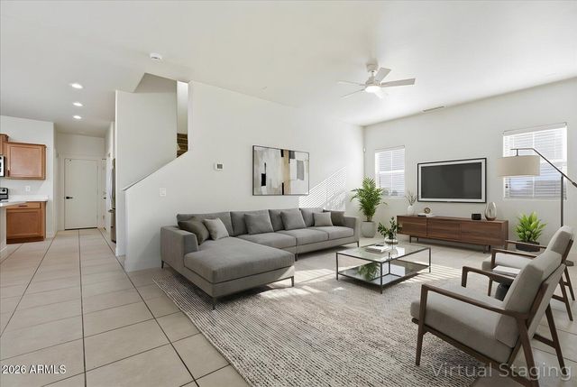 8428 W LEWIS Avenue, Phoenix, AZ 85037