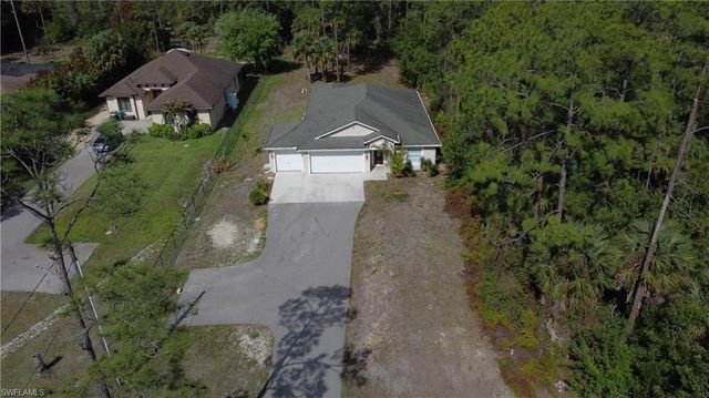 685 Desoto BLVD N, Naples, FL 34120