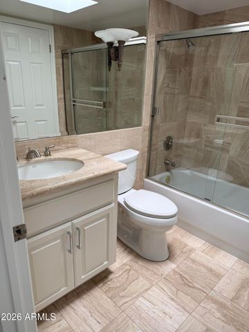 7749 E MONTEBELLO Avenue, Scottsdale, AZ 85250