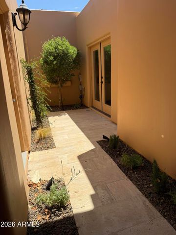 7749 E MONTEBELLO Avenue, Scottsdale, AZ 85250