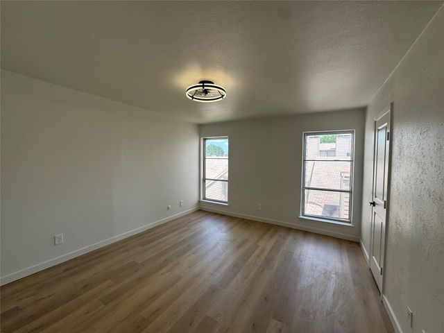 5510 Boca Raton Boulevard 431, Fort Worth, TX 76112