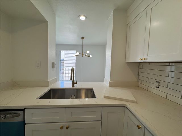 5510 Boca Raton Boulevard 431, Fort Worth, TX 76112
