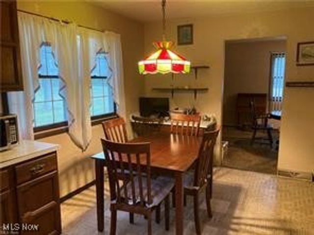 1283 Stillwagon Road SE, Warren, OH 44484