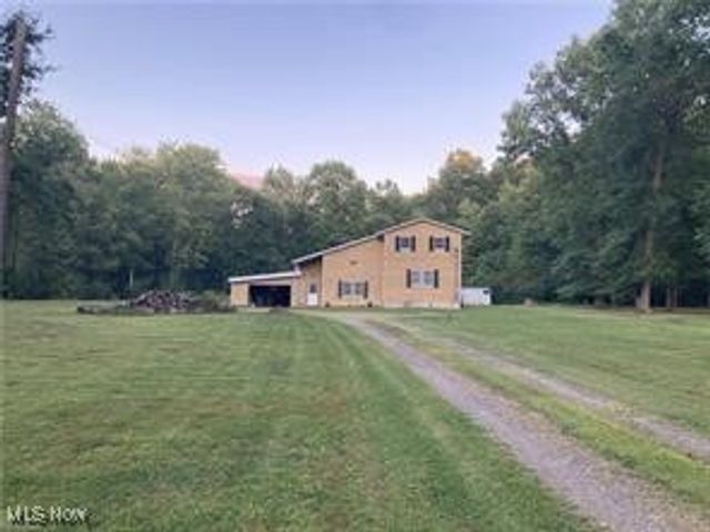 1283 Stillwagon Road SE, Warren, OH 44484