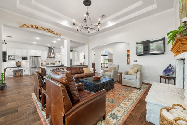 3127 La Ventana PKWY, Driftwood, TX 78619