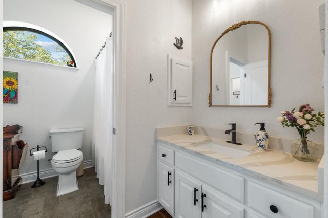 3127 La Ventana PKWY, Driftwood, TX 78619