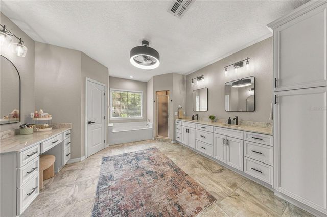 9175 SE 7TH AVENUE ROAD, Ocala, FL 34480