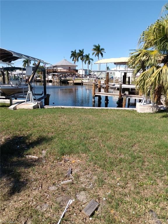 2413 York RD, ST. JAMES CITY, FL 33956 — photo 5