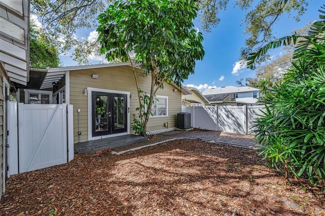 2909 W SAN ISIDRO STREET, Tampa, FL 33629