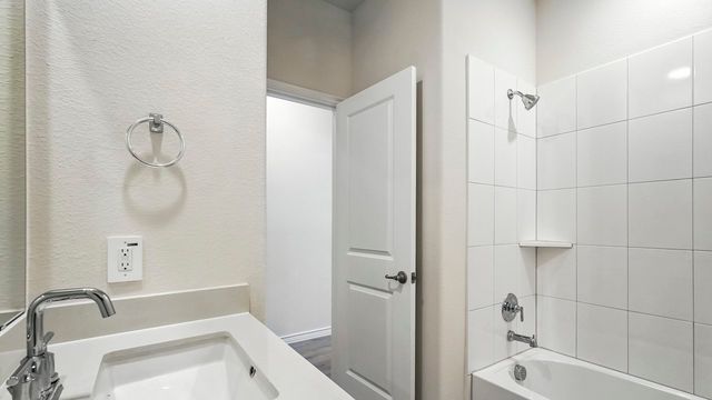 2511 Wesley Avenue, Royse City, TX 75189