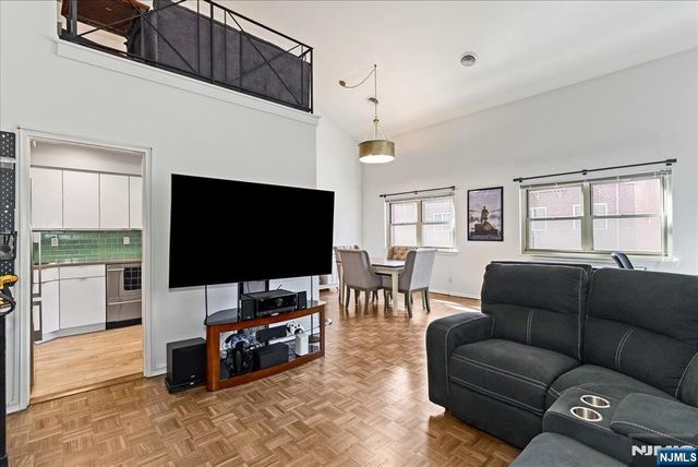 361 Claremont Avenue 11, Montclair, NJ 07042