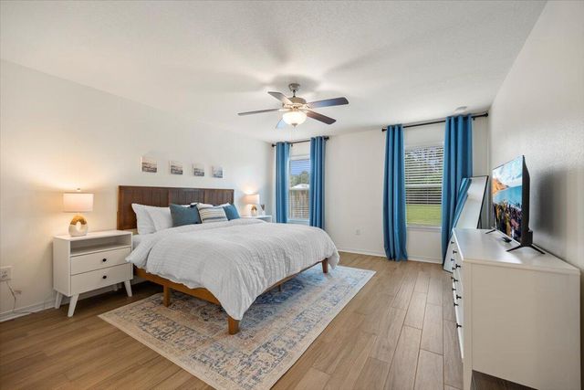 8174 Tavira Street, Navarre, FL 32566