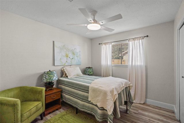 6305 Silver Leaf Dr, League City, TX 77573