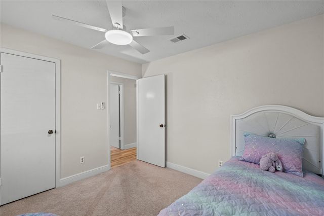 6305 Silver Leaf Dr, League City, TX 77573