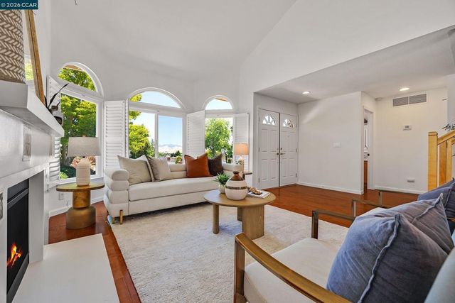 11433 Wildcat Ct, Dublin, CA 94568