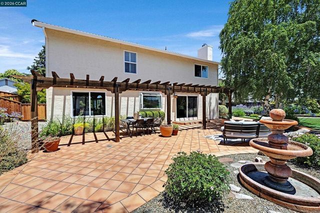 11433 Wildcat Ct, Dublin, CA 94568