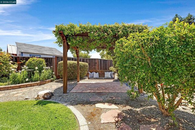 11433 Wildcat Ct, Dublin, CA 94568