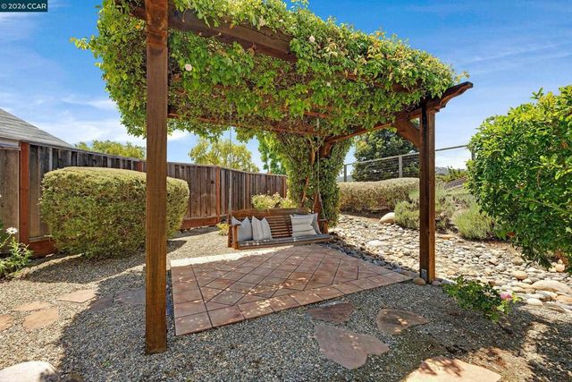 11433 Wildcat Ct, Dublin, CA 94568