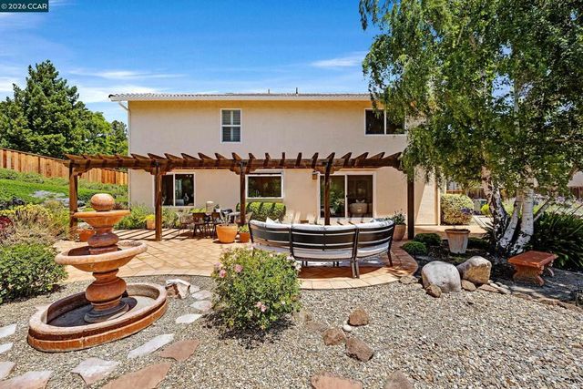 11433 Wildcat Ct, Dublin, CA 94568