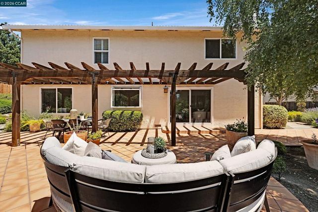 11433 Wildcat Ct, Dublin, CA 94568